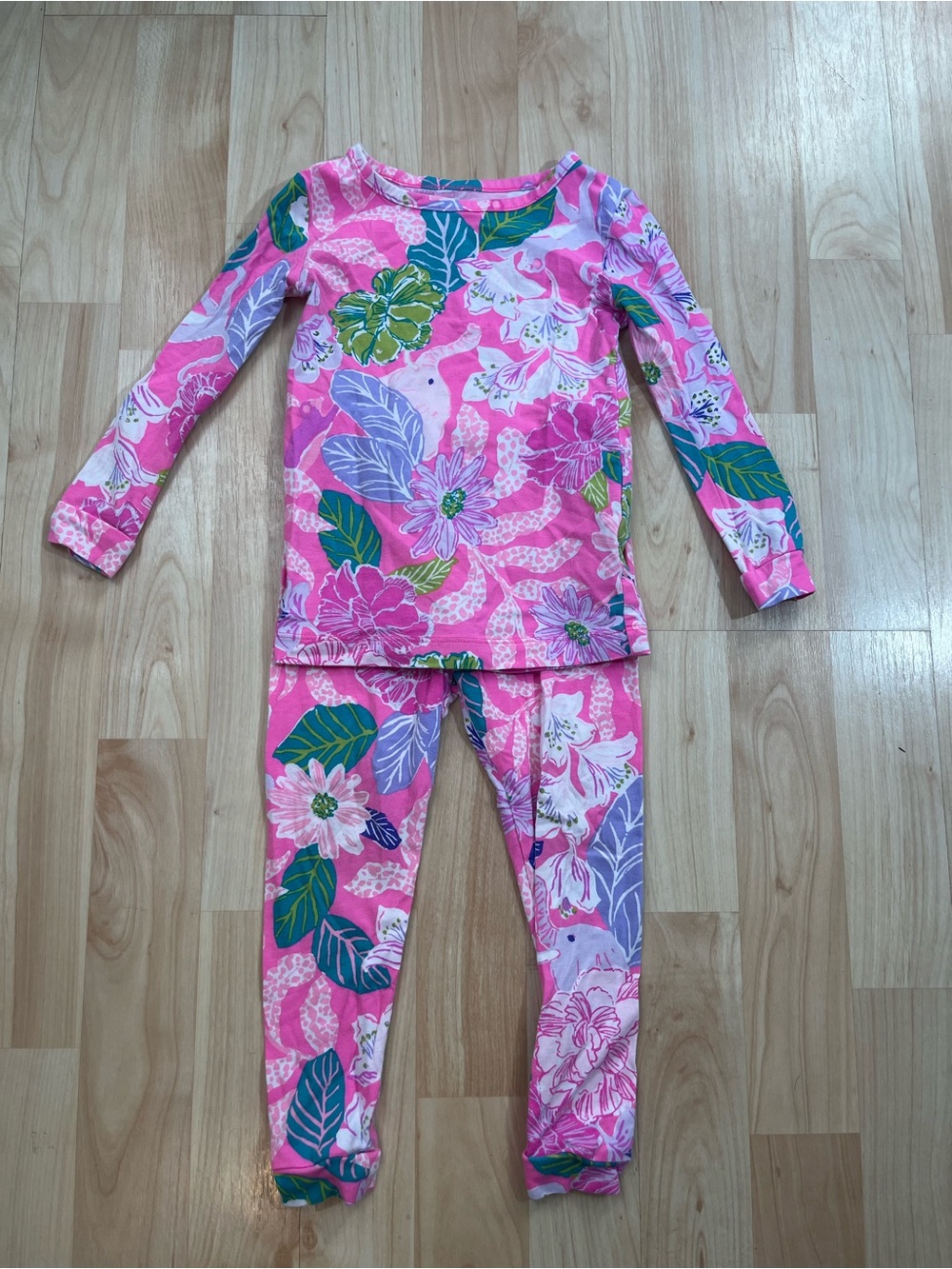 Lilly Pulitzer Girls Sammy Pajama Set Pink Isle Friends  Sz 2